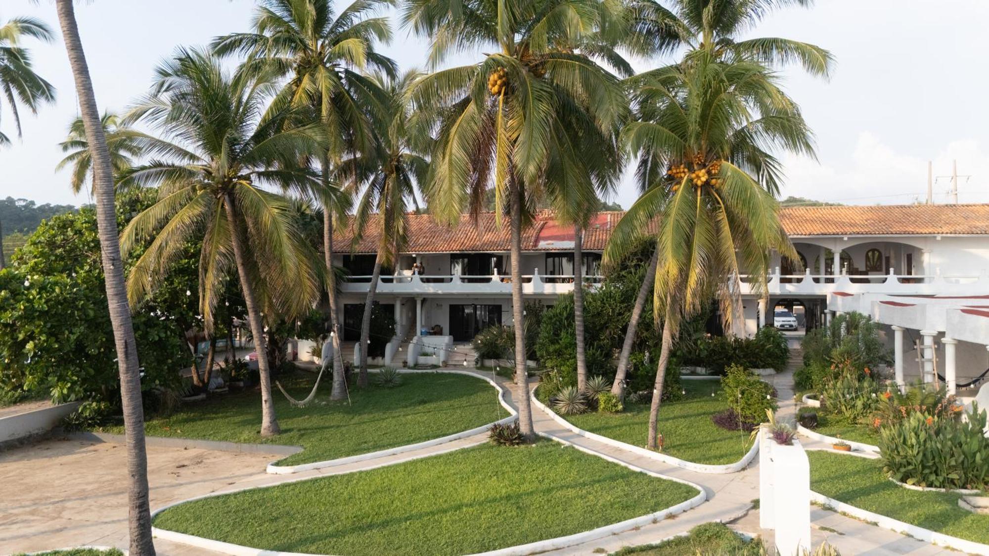 Hotel Tres Santos Troncones Extérieur photo